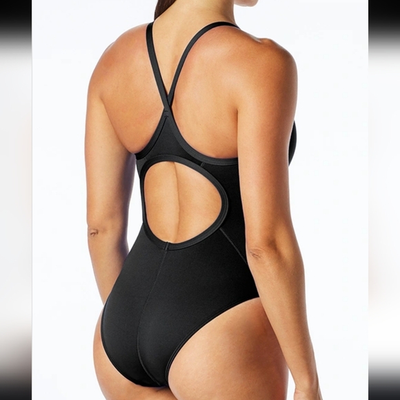 TYR Womens Lycra Black Diamond Fit Solid One Piece Swimsuit Size 34 Medium - Picture 3 of 6